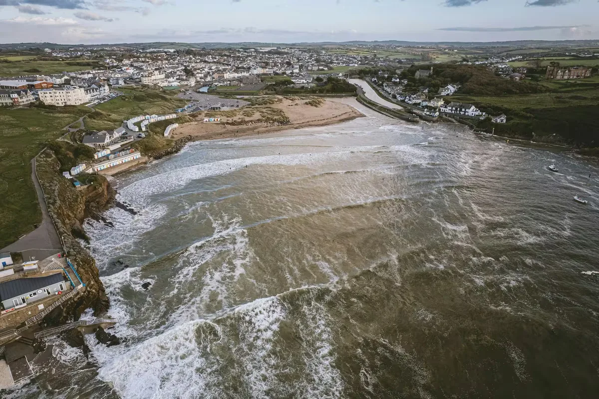Bude town beside the canal, a short drive from the park